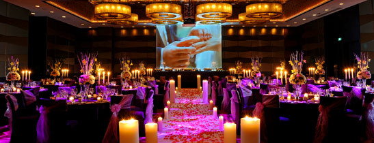 紫色婚礼 - 餐桌布置
